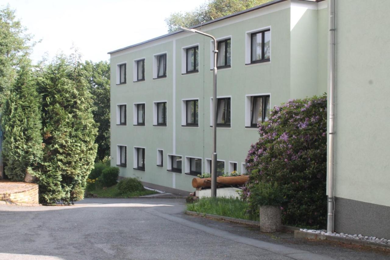 Hotel Carolaruh Bad Elster Exterior foto